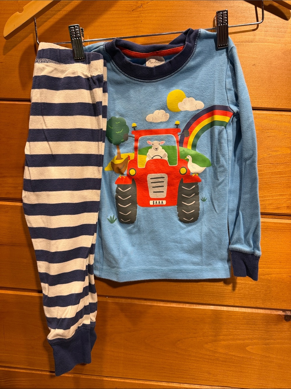 Mini Boden LIKE NEW Tractor Rainbow Pajama Set- size 4Y